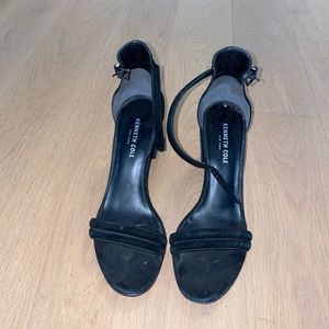 Pair of super comfortable Kenneth Cole block heeled sandals
